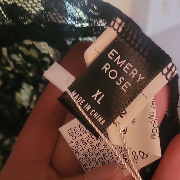 Sheer Black Lace Tie-Waist Robe - Picture 5 of 6